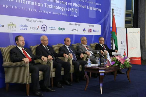 الخصاونة يرعى افتتاح مؤتمر الهندسة الكهربائية