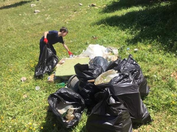 حملة روسية لجمع القمامة في عجلون