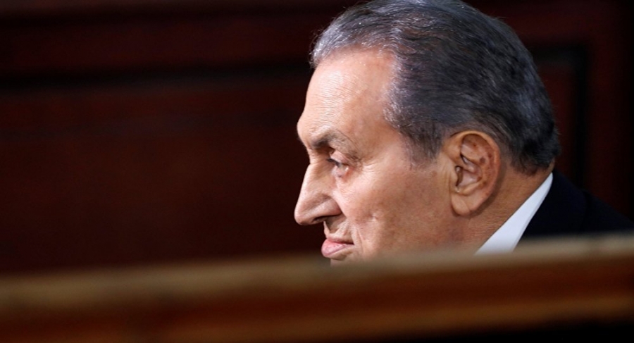 حسني مبارك يكشف شخصية منعت السلام بين سوريا وإسرائيل