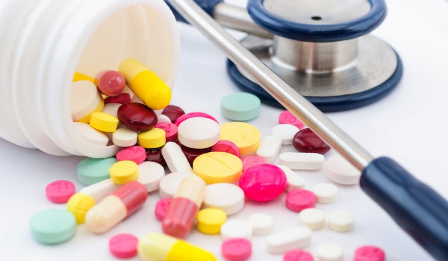 الصيادلة: التأمين الصحي الشامل هو الحل لقضية اسعار الأدوية في الأردن