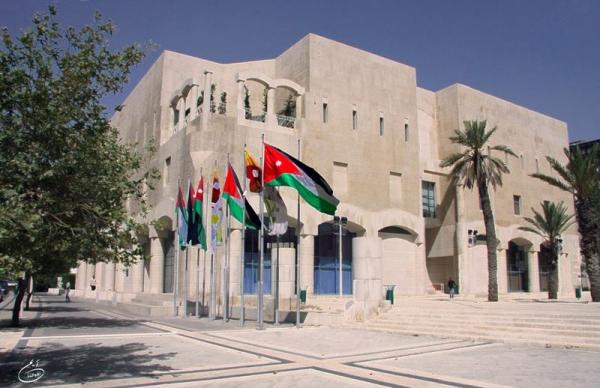 إغلاقات وتحويلات مرورية في عمان الجمعة