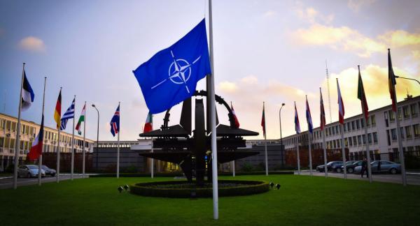 الناتو على أعتاب النهاية