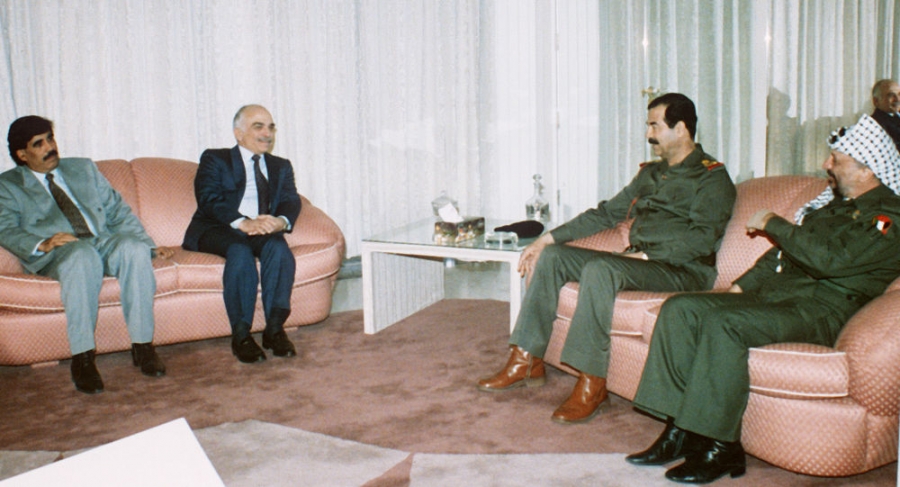 كواليس رسائل سرية وإنذار مباشر غير مسموع من الملك حسين إلى عبد الناصر قبل نكسة 1967
