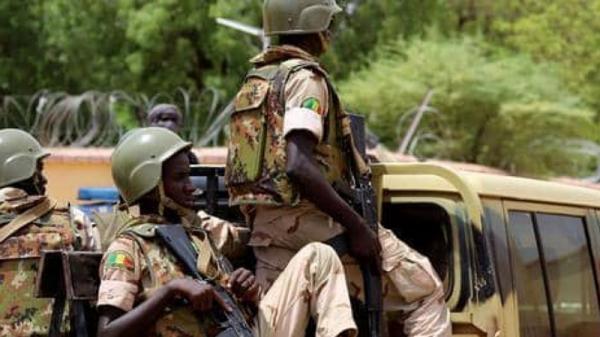 مالي: مقتل 15 جنديا في هجوم إرهابي