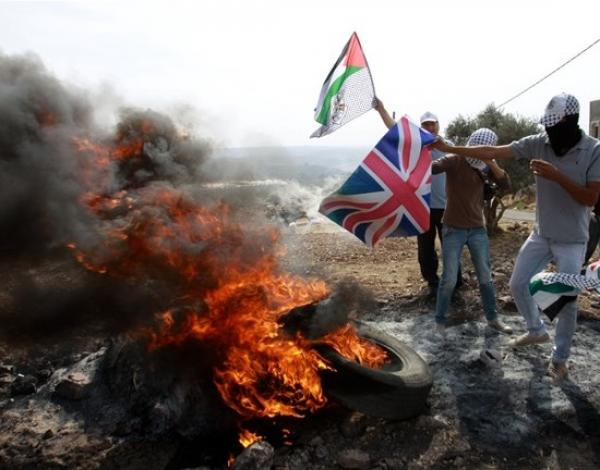 فلسطين تطالب بريطانيا بالاعتراف بدولتها