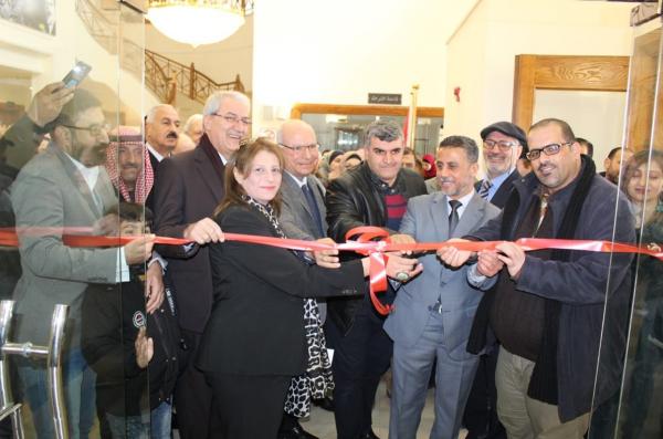 إربد: افتتاح معرض القيصر الفني
