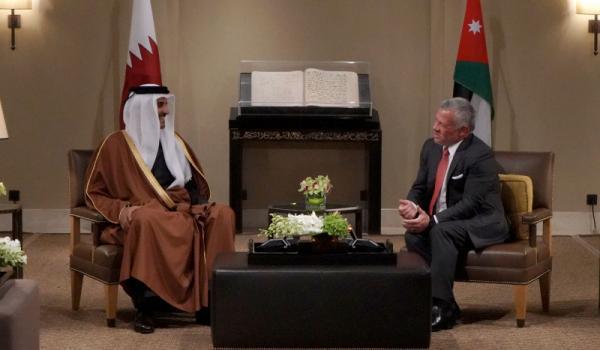 الملك يتبادل التهاني مع أمير قطر بمناسبة قرب حلول عيد الفطر