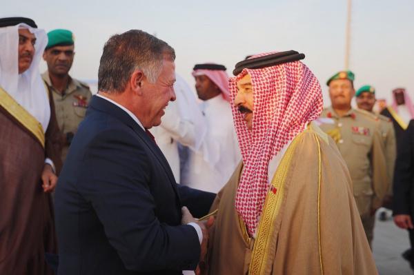 الملك يتبادل التهاني مع العاهل البحريني بقرب حلول عيد الفطر