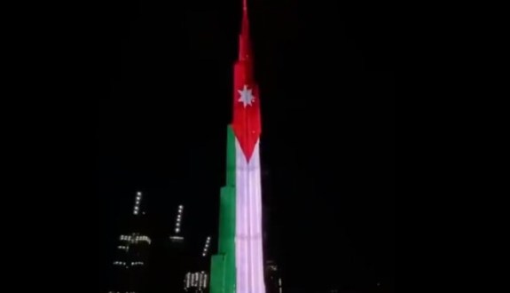 ‫برج خليفة في دبي يتزين بالعلم الاردني