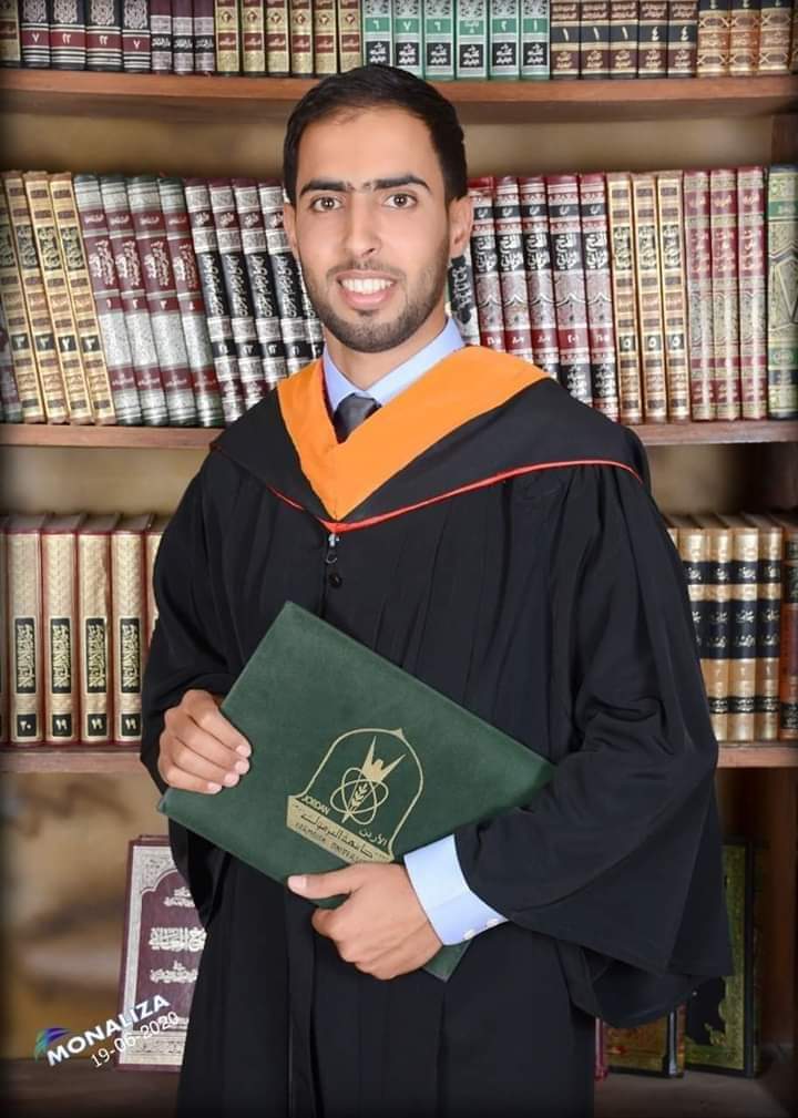 تهنئة لـ الشاب الخلوق محمد مرزوق الشرفات بمناسبة التخرج
