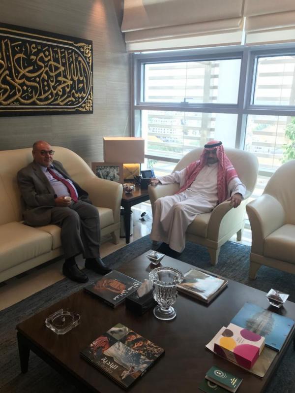 السفير السعودي يلتقي رئيس الجامعة الهاشمية