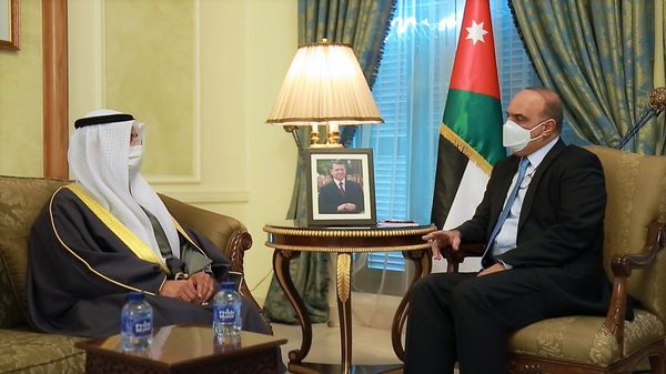رئيس الوزراء يلتقي  أمين عام مجلس التعاون لدول الخليج العربية