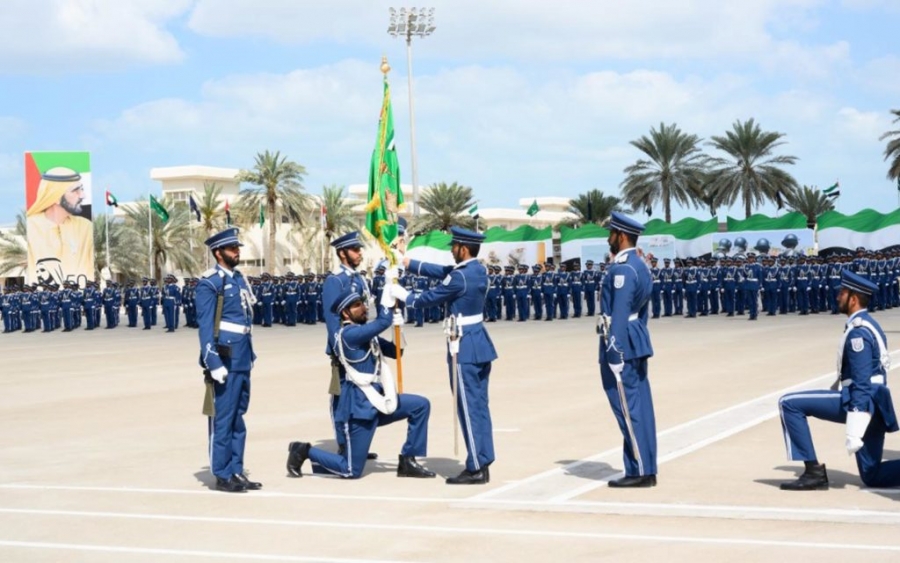 الملازم الزواهرة الأول بين خريجي كلية الشرطة في أبوظبي