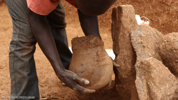 وعاء يكشف أقدم تاريخ لاستخدام العسل في إفريقيا