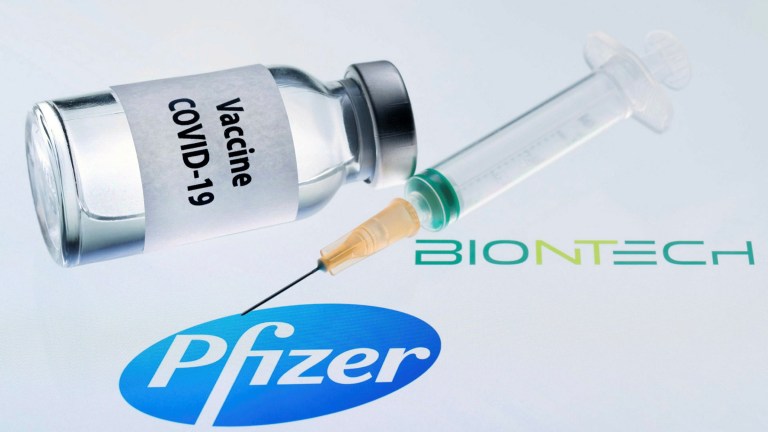 مجموعتا فايزر وبايونتيك تطلبان ترخيصاً كاملاً للقاحهما في الولايات المتحدة