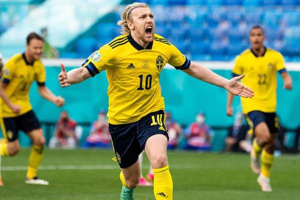 السويد تفوز على سلوفاكيا وتتصدر المجموعة الخامسة في يورو 2020