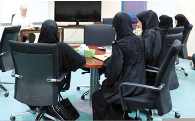 المرأة القطرية والعمل الصحفي.. إنجازات وتحديات