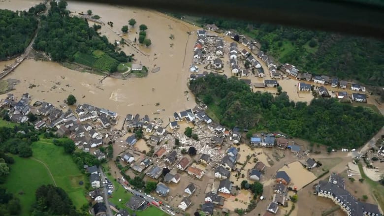 فيضانات ألمانيا تسببت بخسائر مؤمن عليها تصل قيمتها إلى خمسة مليارات يورو