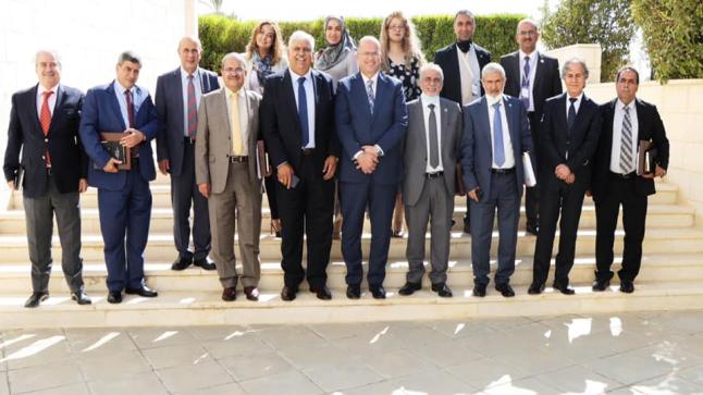 رئيس الجامعة الأمريكية في مادبا يستضيف رئيس هيئة اعتماد مؤسسات التعليم العالي ورؤساء الجامعات الخاصة الأردنية