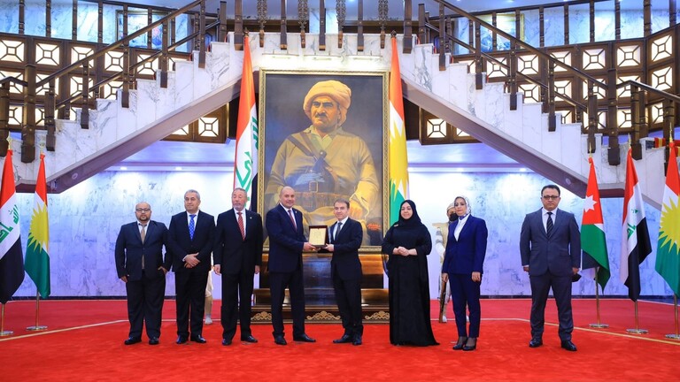 رئيس البرلمان الأردني يصل أربيل ويلتقي رئاسة برلمان كردستان العراق