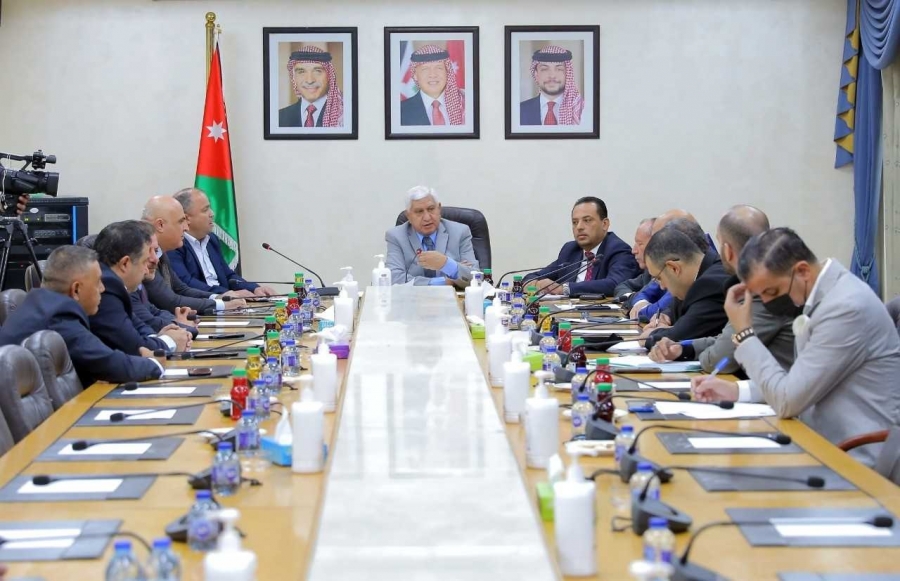 البرلمانية الأردنية مع آسيا تبحث مع السفير الأذري أوضاع المنطقة
