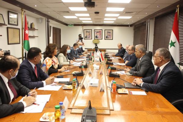 بدء الاجتماعات الوزارية الأردنية السورية في عمان لتعزيز التعاون