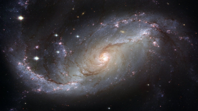فيزيائيون يدلون بتصريح محتمل ومريب حول بداية الكون!