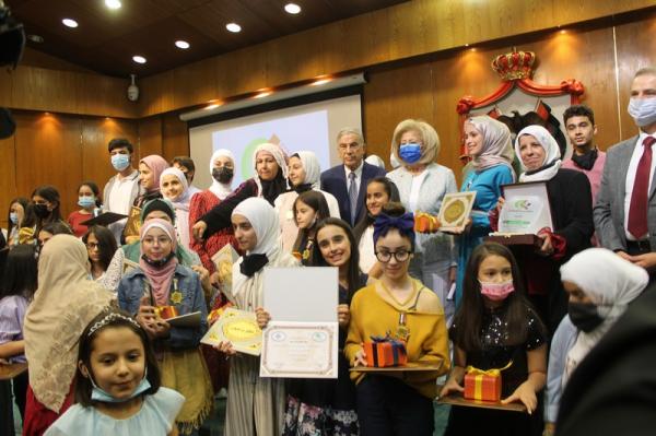 وزيرة الثقافة ترعى حفل تكريم الفائزين بجوائز بناة المستقبل الإبداعية