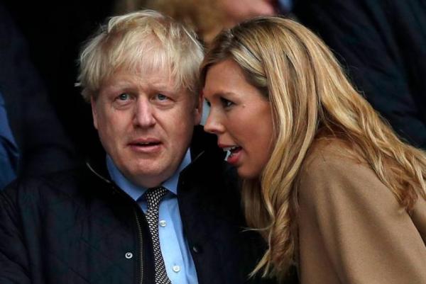 رئيس الوزراء البريطاني وزوجته يعلنان ولادة طفلة لهما