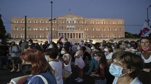عالم يوناني يتنبأ بموعد انتهاء وباء كورونا