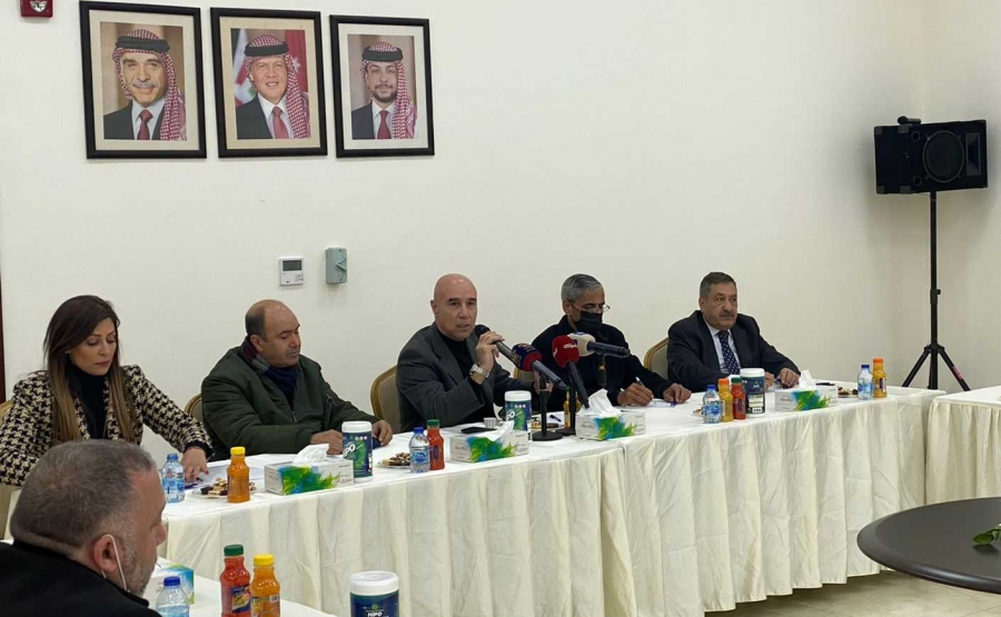 وزير الاستثمار يلتقي مستثمرين في محافظة المفرق
