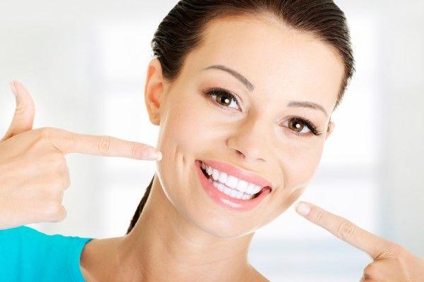 من المنزل.. 3 طرق طبيعية لإزالة الجير من الأسنان