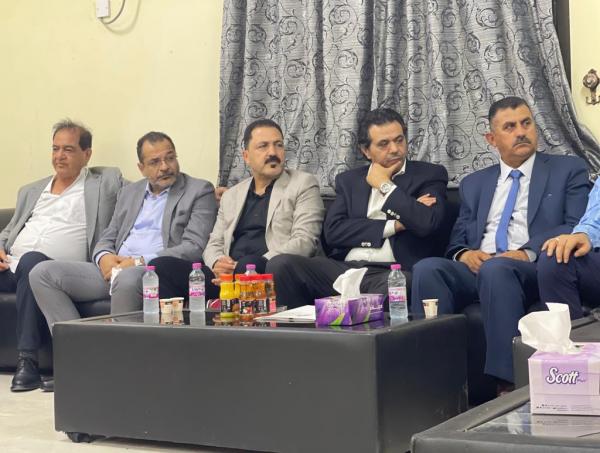 السفير الأردني في عُمان يلتقي أبناء الجالية بظفار