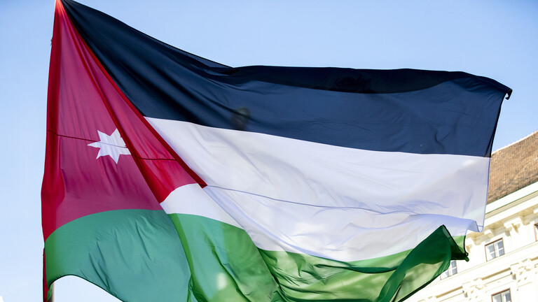استطلاع رأي يكشف عن الدول الأكثر تهديدا للأمن الوطني الأردني وعن أهم مشكلة سياسية بالشرق الأوسط