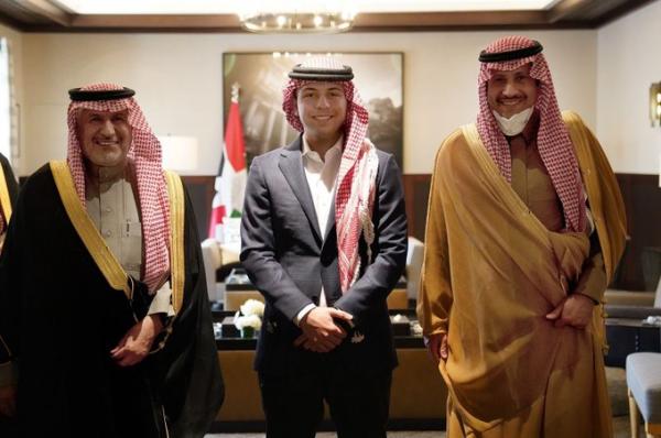 ولي العهد يلتقي السفير السعودي والمشرف العام على مركز الملك سلمان للإغاثة