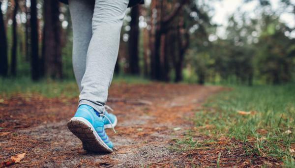 ماذا يفعل المشي السريع في الجسم؟