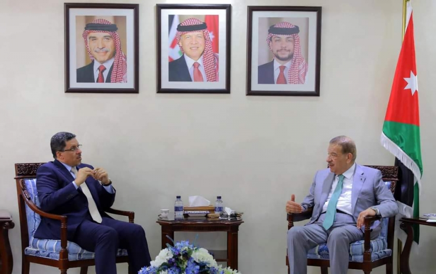 الدغمي يؤكد اهمية العمل على تعزيز الهدنة في اليمن الشقيق