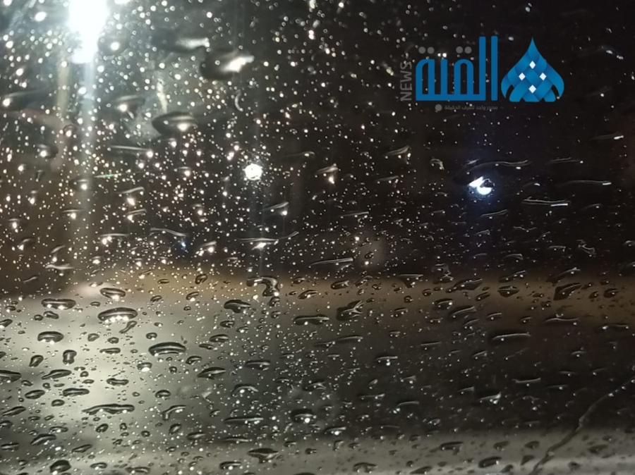 بدايه تساقط زخات المطر والأمن يحذر المواطنين