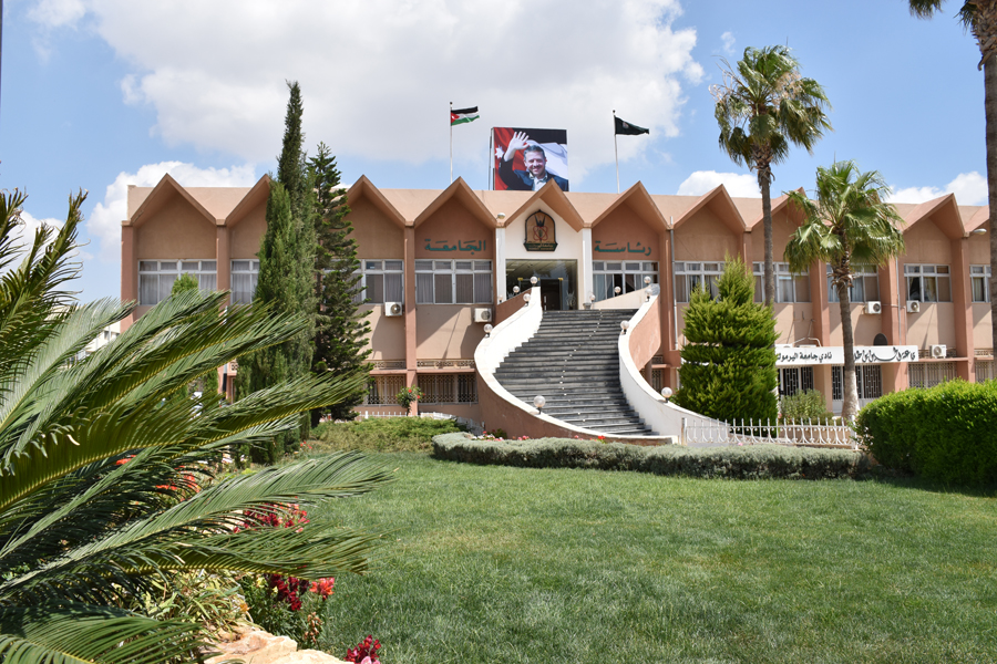 جامعة اليرموك غارقة في أروقة المحاكم والأجهزة الرقابية