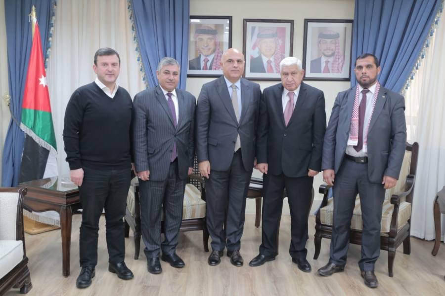 برلمانية آسيا تلتقي السفير الأذري