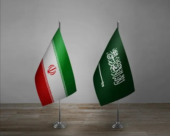 إيران تعيد فتح سفارتها في السعودية الثلاثاء