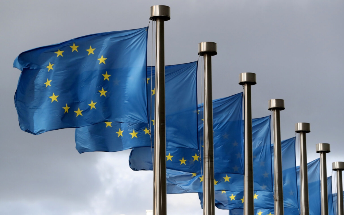 المفوضية الأوروبية تمدد قيودها على استيراد الحبوب الأوكرانية
