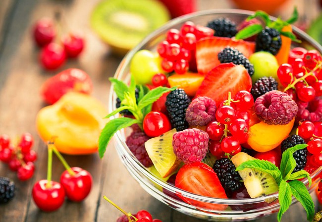 هل يؤدى الإفراط فى تناول الفاكهة إلى زيادة الوزن؟