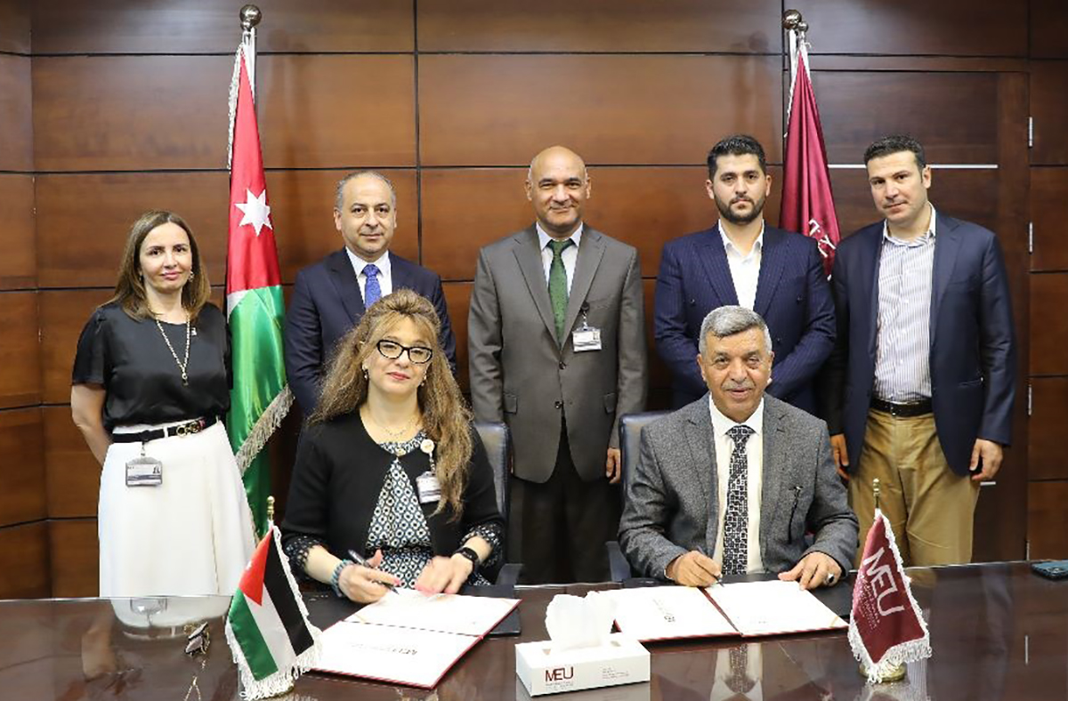 اتفاقية تعاون بين جامعة الشرق الأوسط وبلدية مادبا