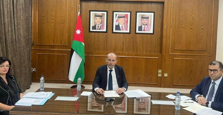 الأردن يشارك باستثنائية وزراء خارجية التعاون الإسلامي بشأن تدنيس وحرق المصحف
