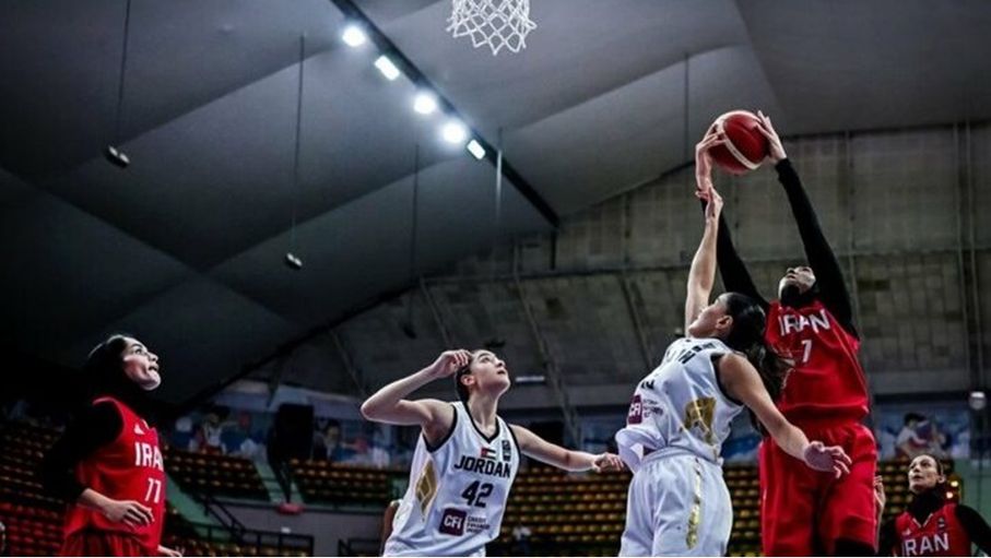 منتخب السيدات لكرة السلة يخسر أمام إيران في نصف نهائي كأس آسيا
