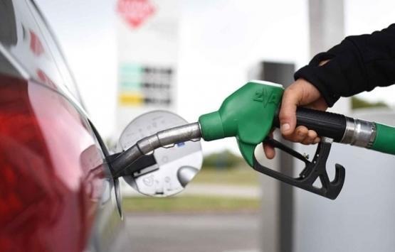 الحكومة: ارتفاع أسعار المشتقات النفطية عالميا