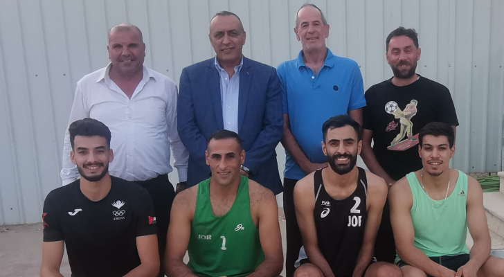 المنتخب الوطني للكرة الطائرة الشاطئية يغادر للمشاركة في بطولة سوريا
