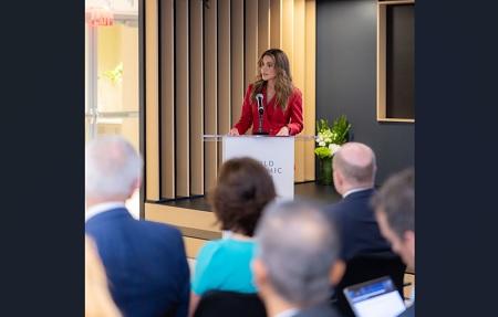 اختيار الملكة رانيا رئيساً عالمياً مشاركاً لمبادرة المنتدى الاقتصادي العالمي