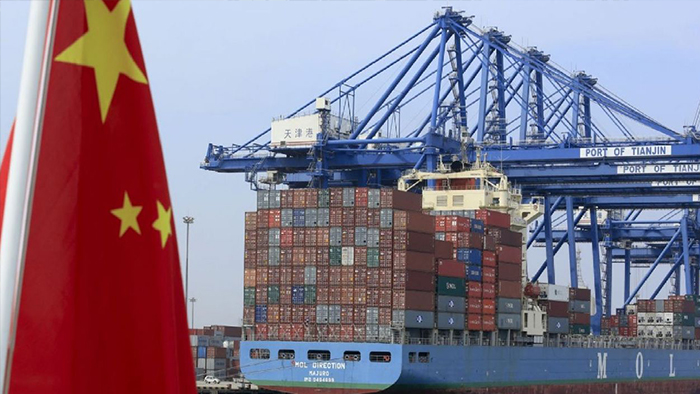 التجارة الخارجية الصينية تسجل رقما قياسيا شهريا جديدا